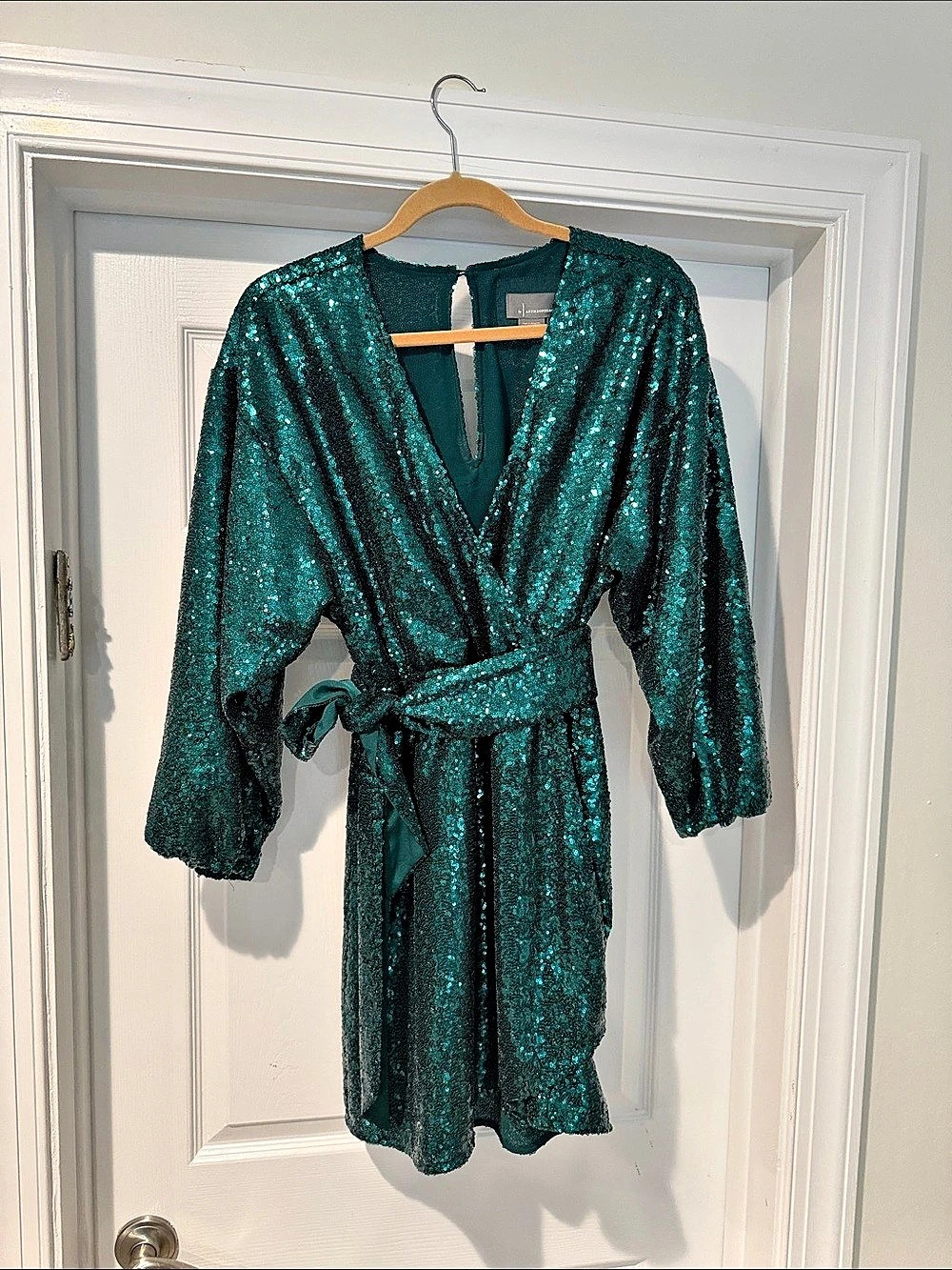 Anthropologie Hollyhock Sequin Wrap Mini Dress in Green Size Small NWT
